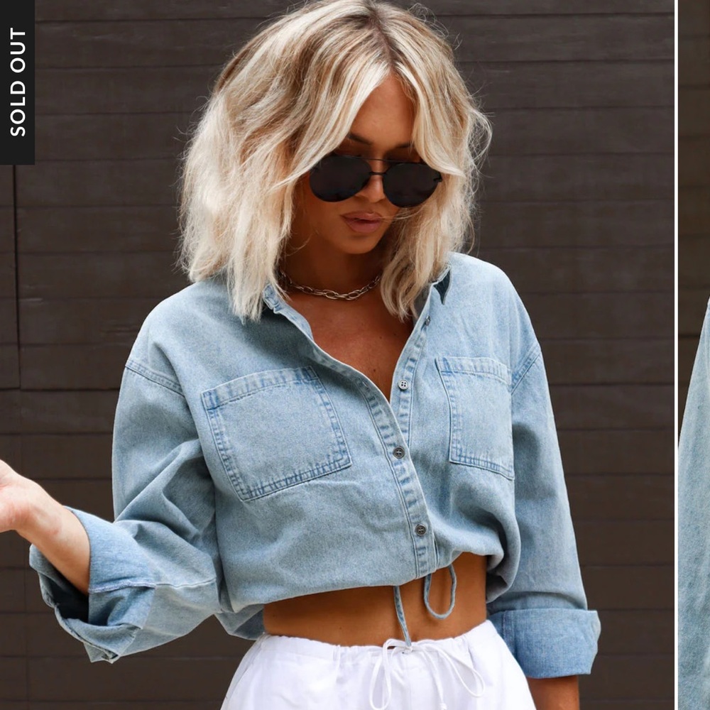 Vici Blues For You Chambray Top